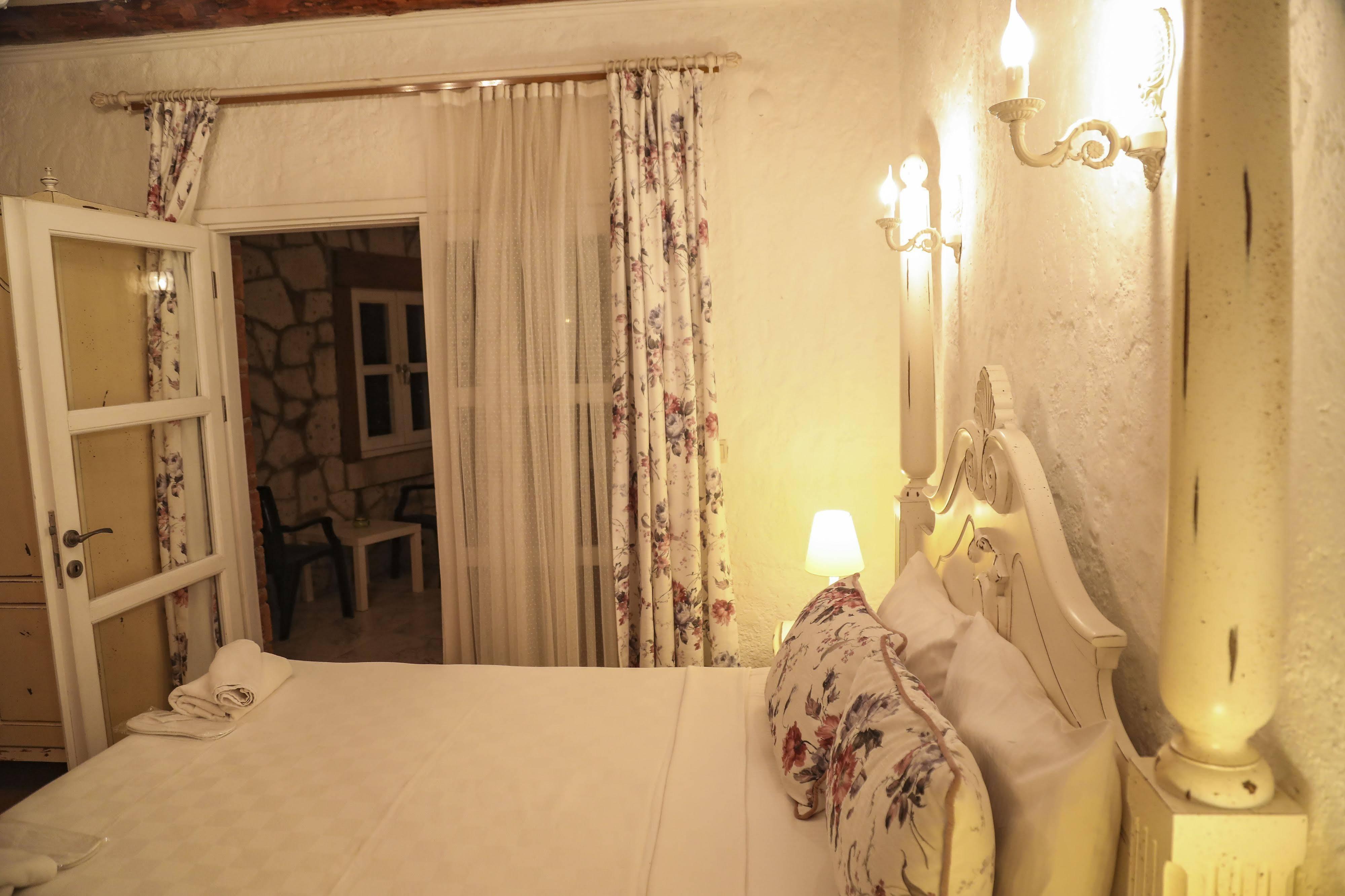 Sari Gelin Alacati Hotel Exteriör bild