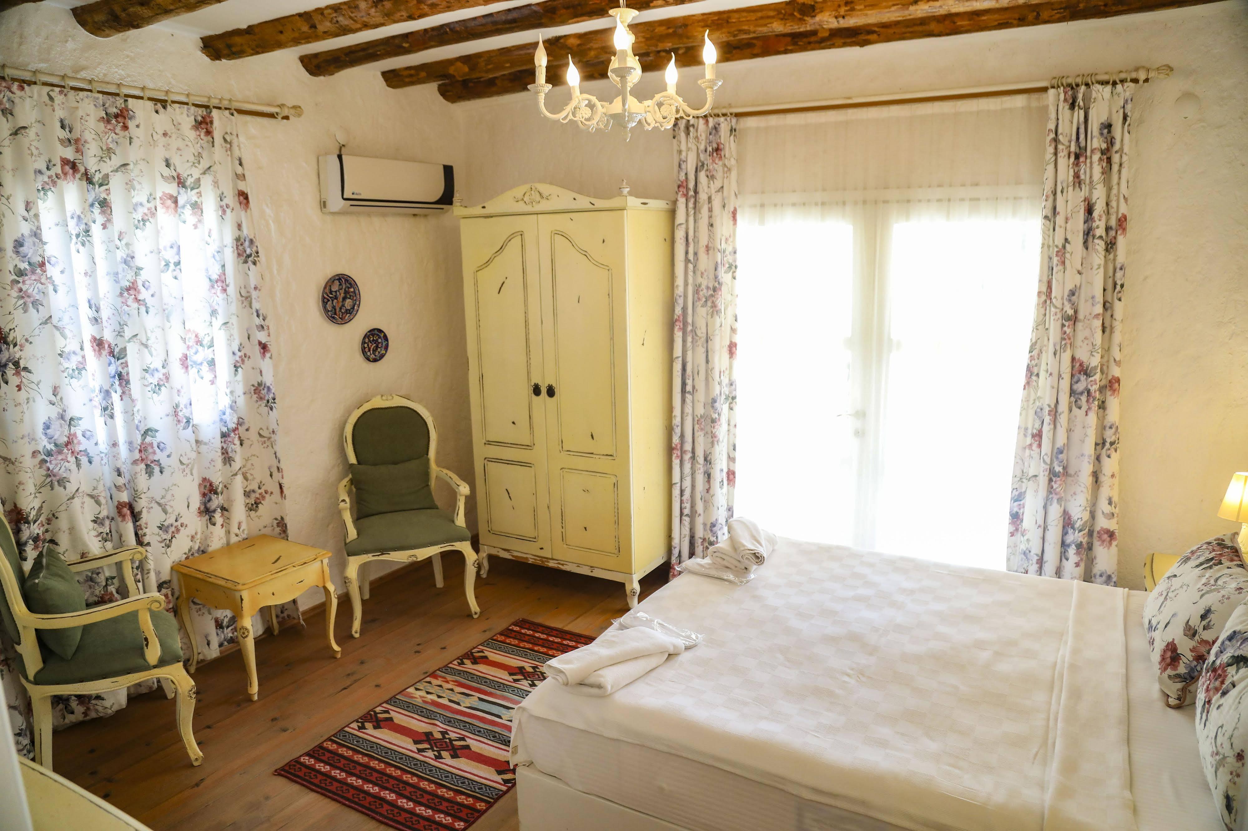 Sari Gelin Alacati Hotel Exteriör bild