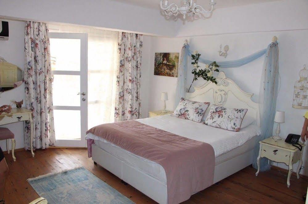 Sari Gelin Alacati Hotel Exteriör bild